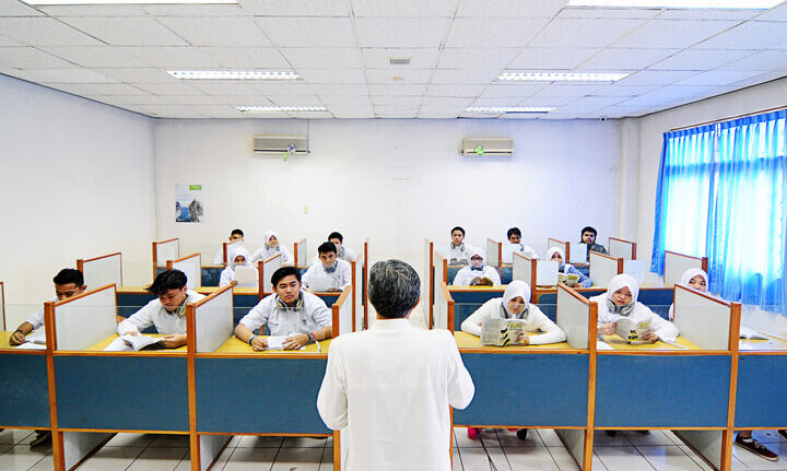 apa-arti-boarding-school